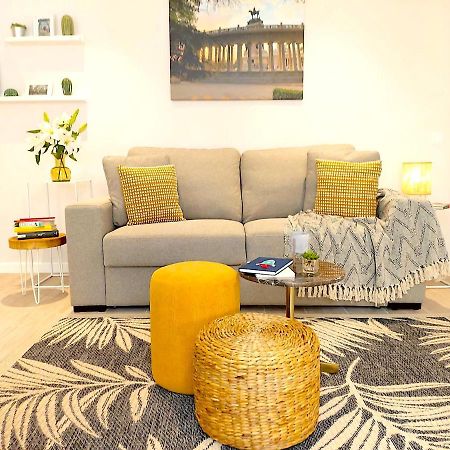 Apartamento Nuevo Y Reformado Al Lado De La Gran Via Madrilena Extérieur photo