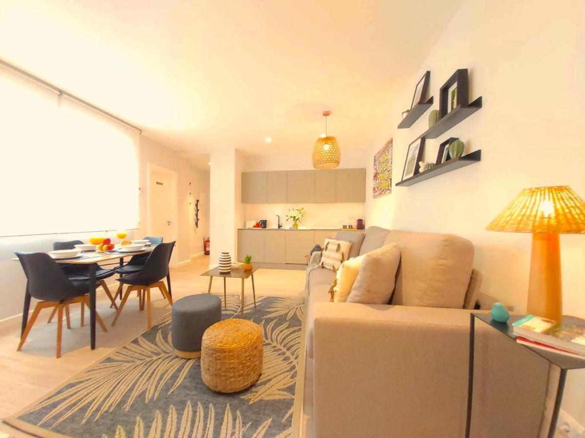 Apartamento Nuevo Y Reformado Al Lado De La Gran Via Madrilena Extérieur photo